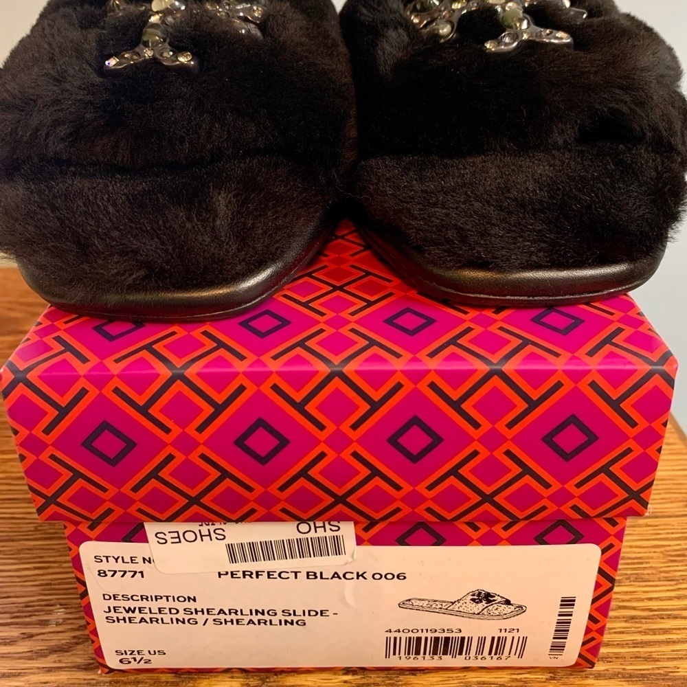 Tory Burch NWT Double T black shearling jeweled slides SZ 6.5M - Picture 6 of 10